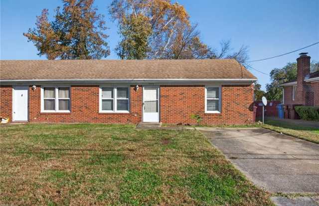 1717-B Cullen Avenue photos photos