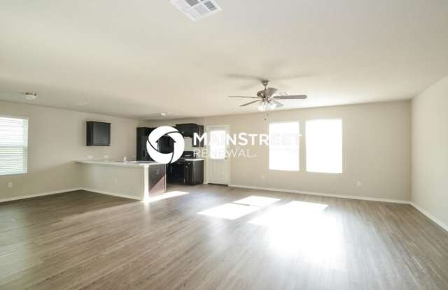5002 Everett Loop Gallery 3