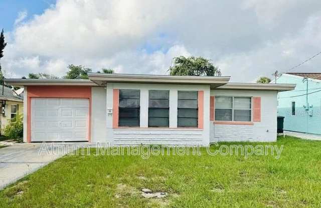 319 Golf Blvd photos photos