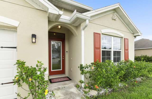 1810 SW Capehart Avenue Gallery 4