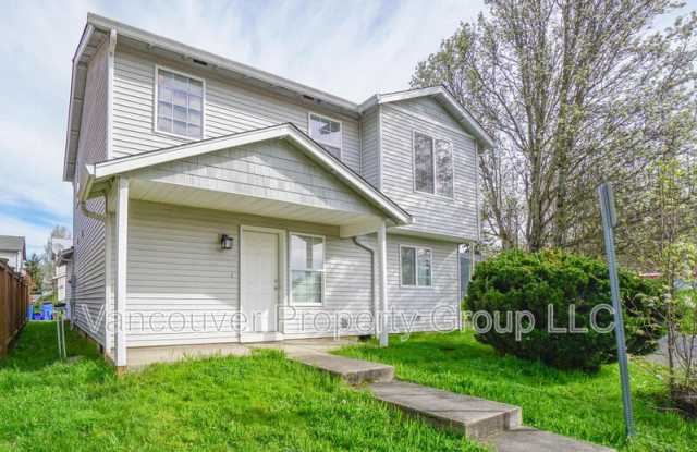 1100 W 30th St photos photos