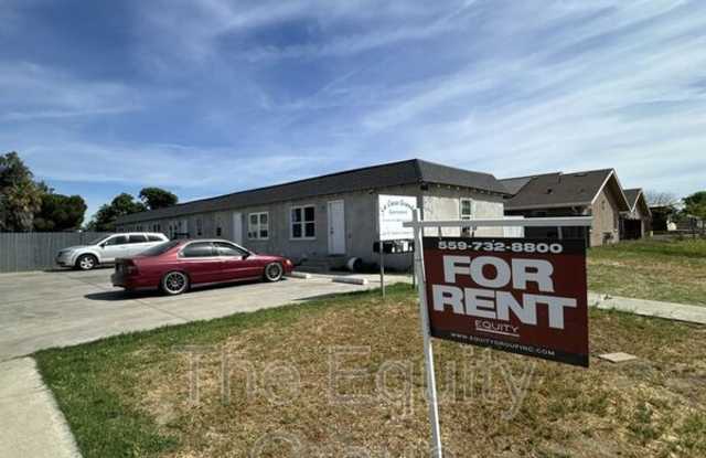 240 E Hanford- Armona Rd photos photos