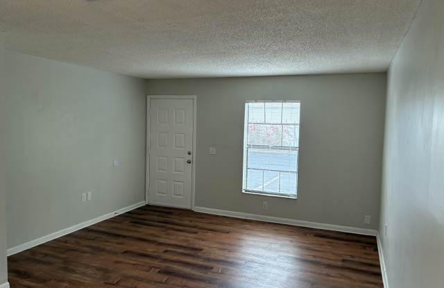 5101 S Clarice Ct Apt A Gallery 3