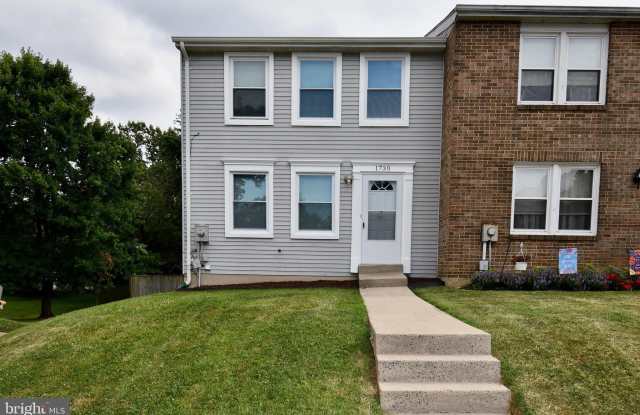 1730 HEATHER LANE photos photos