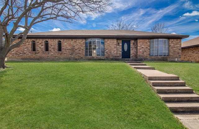 4801 Winesanker Way - 4801 Winesanker Way, Fort Worth, TX 76133 4801 Winesanker Way - 4801 Winesanker Way, Fort Worth, TX 76133