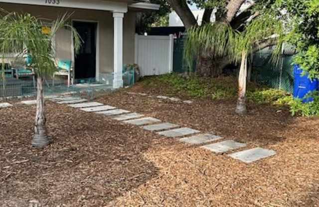 1033 Michigan Drive East - 1033 Michigan Drive East, Dunedin, FL 34698