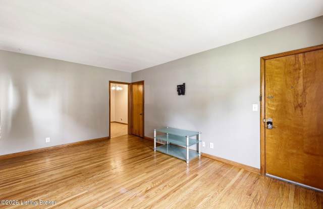 119 McArthur Dr Gallery 4