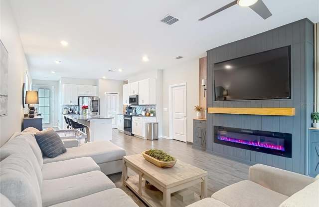 7531 ASHCROFT Drive Gallery 2