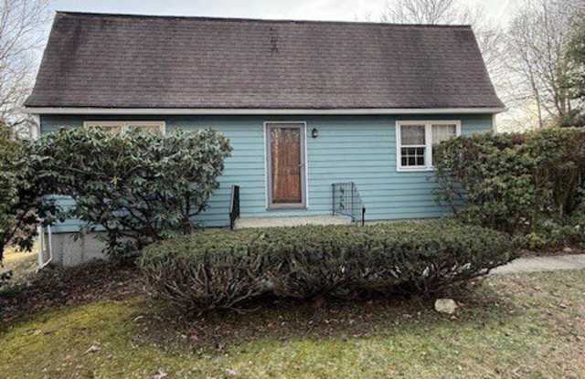 14 Wendell Comrie Road - 14 Wendell Comrie Road, New London County, CT 06339