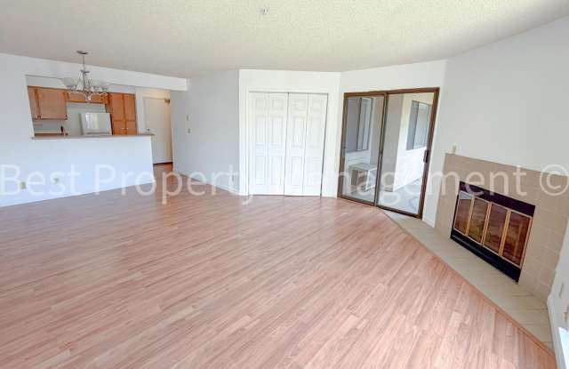 Perfect Shape Adobe Hills condo next to Fremont Bart. Gallery 3