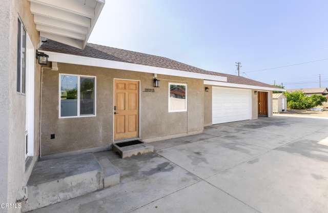 11919 Ranchito Street photos photos