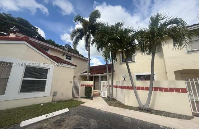 1004 San Remo Cir Gallery 2