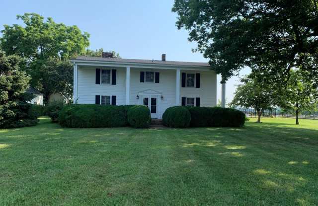 2 Story Historic Home Near New London Academy photos photos