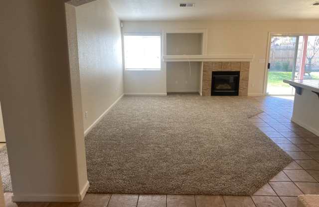 *** MOVE IN SPECIAL - $500.00 OFF FIRST MONTHS RENT*** photos photos