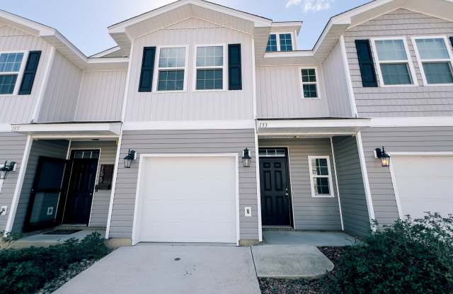 153 Iron Horse Drive East - 153 Iron Horse Drive East, Crestview, FL 32539