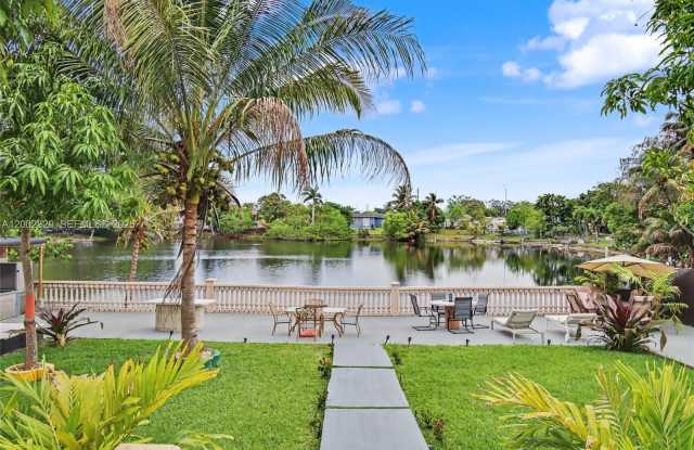 2145 NW 133rd St photos photos
