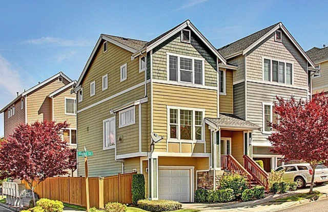 UP SCHOOLS! 3 bdrm, 2.5 bath, $2795 rent + $26.50 RBP + $68.18 monthly PC Sewer photos photos