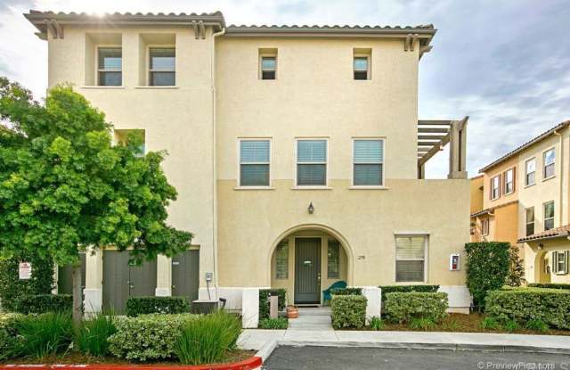 290 Marquette Ave - 290 Marquette Avenue, San Marcos, CA 92078