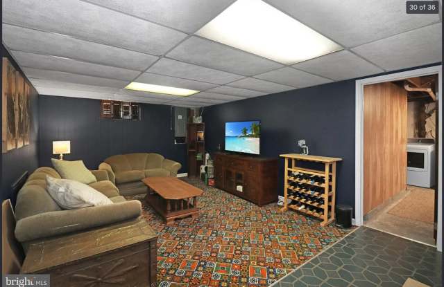 Charming 3BR House in East Windsor photos photos