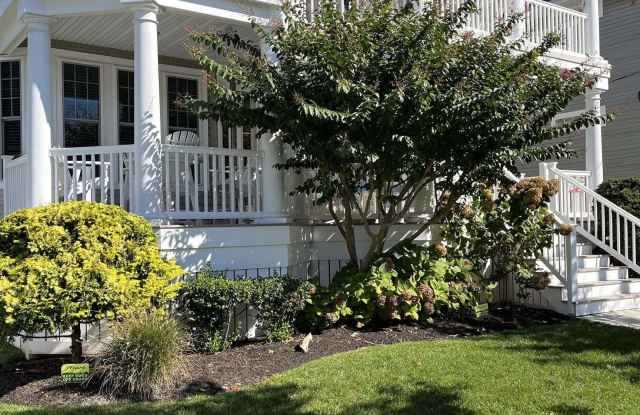 857 Saint Charles Pl Pl - 857 Saint Charles Place, Ocean City, NJ 08226