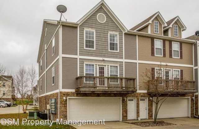 6355 Autumn Leaf Lane - 6355 Autumn Leaf Ln, Pleasant Hill, IA 50327