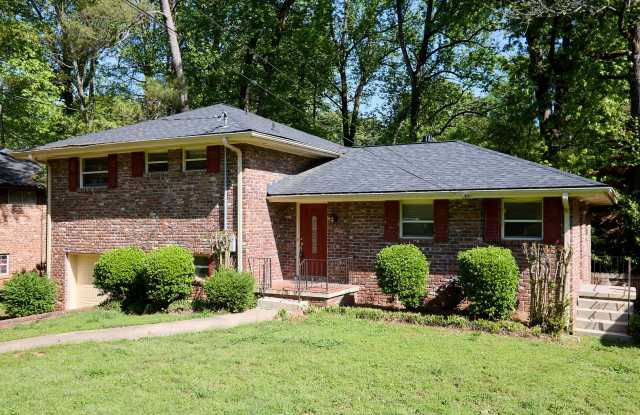 Move-In Ready 3BR Brick Home with Granite Kitchen & Fenced Yard in Decatur photos photos Move-In Ready 3BR Brick Home with Granite Kitchen & Fenced Yard in Decatur photos photos