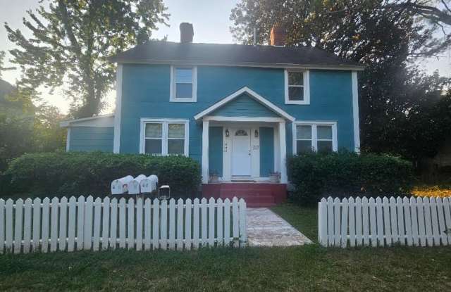 317 Sortwell St - Paul Moye Gallery 1