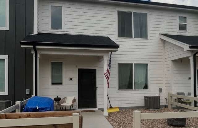 260 Pawnee Road - 1Unit B-4 Gallery 1