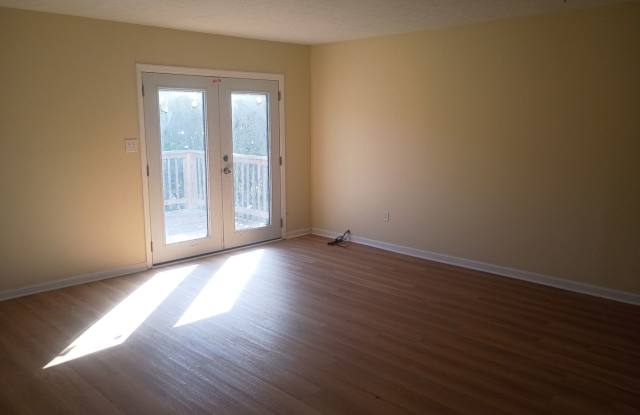 Charming & Updated 3-Bedroom Townhome in Radcliff – Move-In Ready! Gallery 4