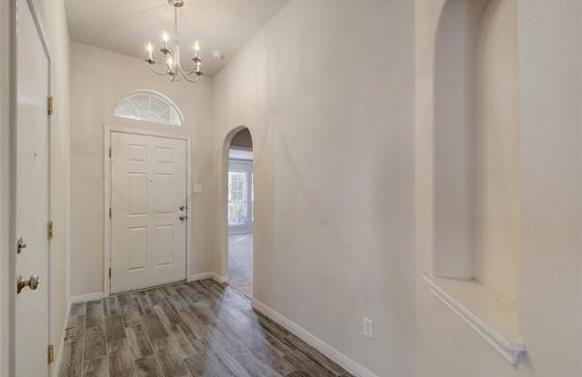 151 Clear Springs HOLW Gallery 4