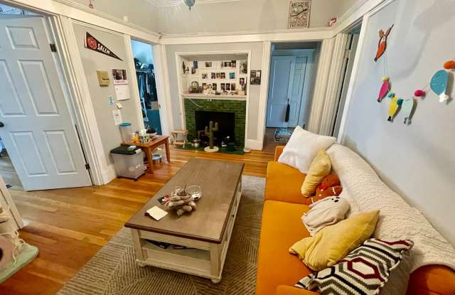 Nice 3 bed in Allston photos photos Nice 3 bed in Allston photos photos