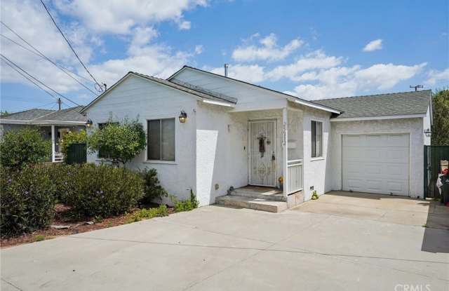 25212 Walnut St photos photos 25212 Walnut St photos photos
