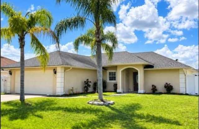 306 CLERMONT Drive Gallery 1