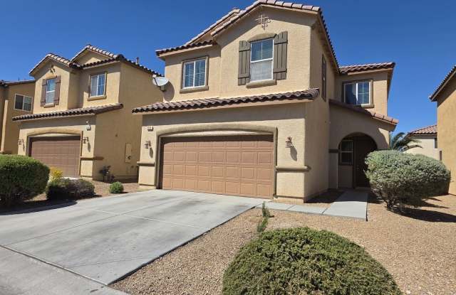 Amazing Two Story Home just outside Southern Highlands! Gallery 4