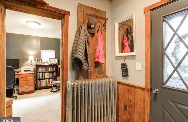 1139 Main Street - 1 Gallery 2