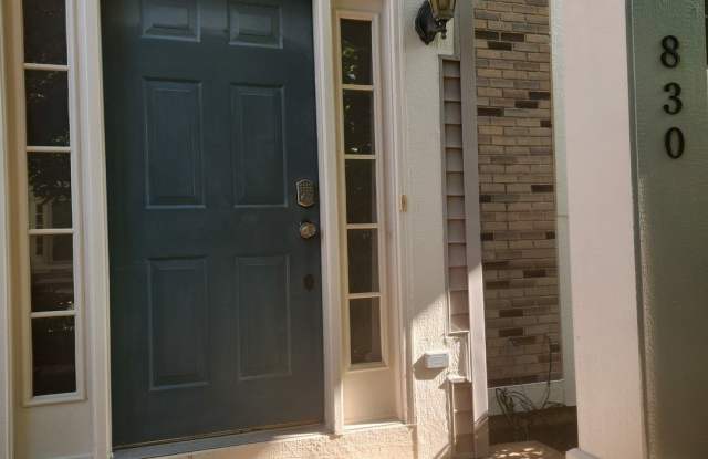 830 Summit Creek Drive Gallery 2