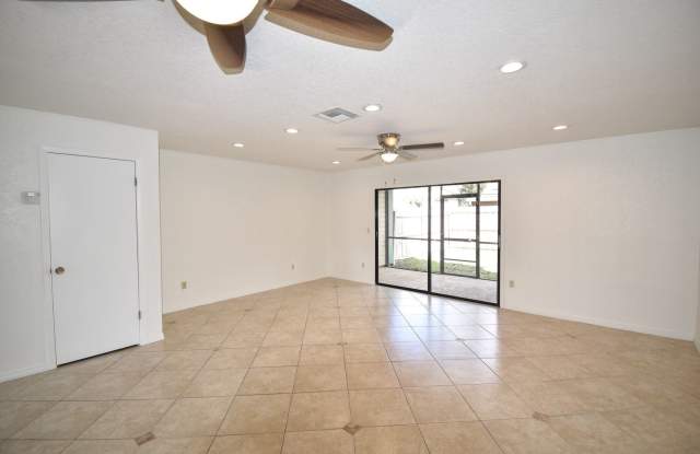 2672 Brandon Cir Gallery 2