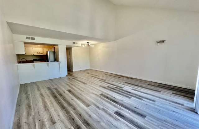 Georgous Calabasas Condo photos photos