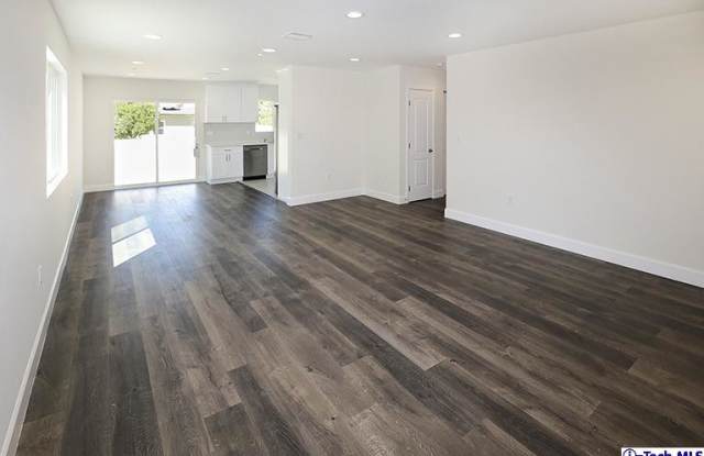 7788 Varna Avenue Gallery 2
