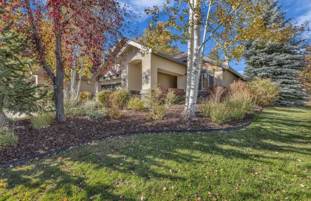 Single level Willowdraw Cottage in Sunpeak Gallery 4