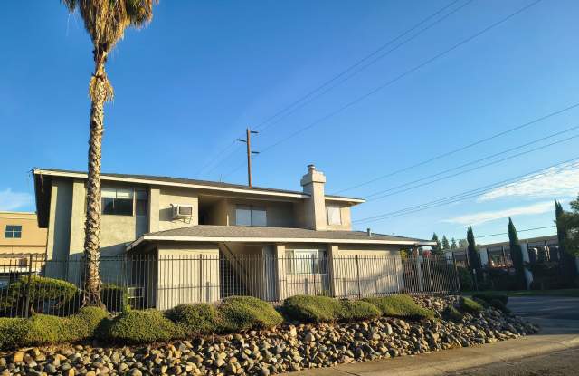 Jamieson Common photos photos