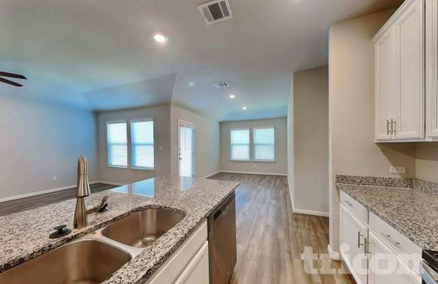 13503 Emerson Gallery 4