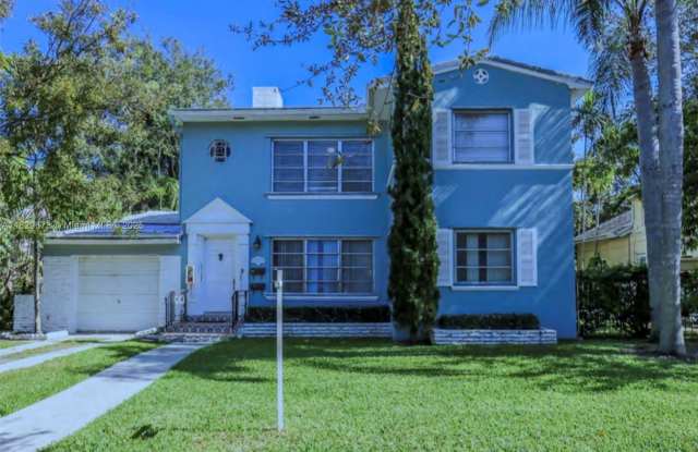2909 Segovia St photos photos