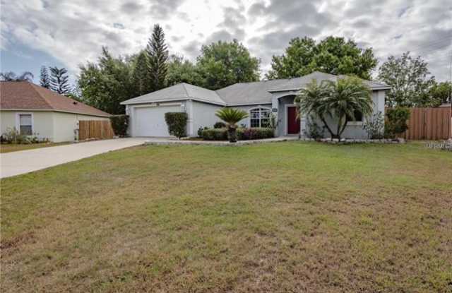 10816 Crescent Ridge Loop Gallery 3