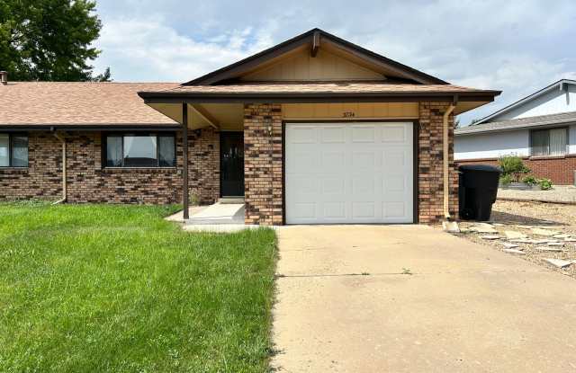Recently Remodeled 2Bd/2Ba with Attached Garage in Longmont Duplex photos photos