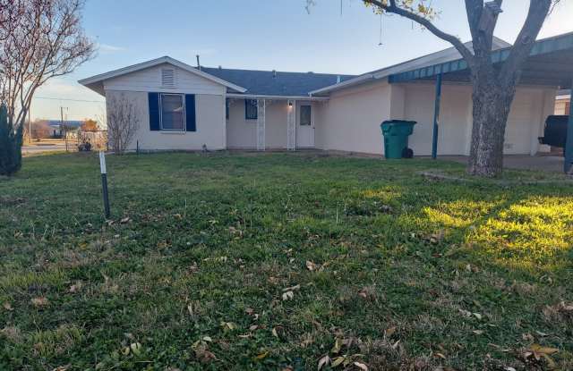 701 W Clara Ave photos photos