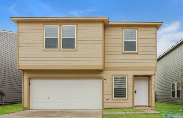 213 Farmington Drive photos photos