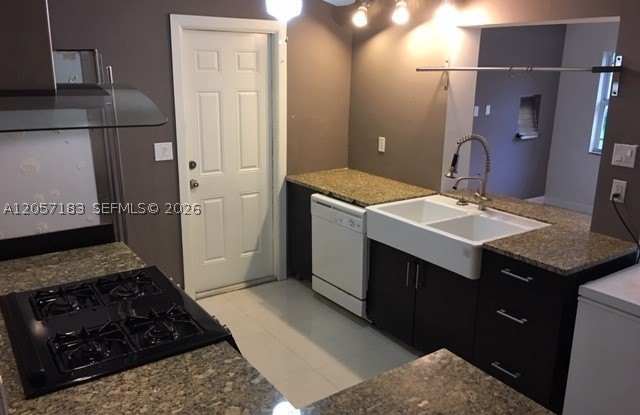 7521 NW 23rd St photos photos 7521 NW 23rd St photos photos