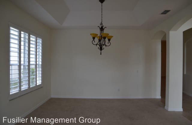 8777 Windsor Pointe Drive Gallery 3