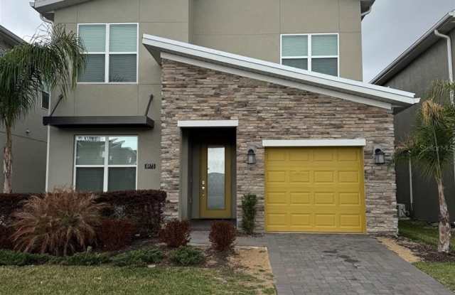 8973 PLAY THROUGH DRIVE photos photos